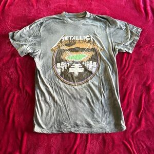 Metallica 'Master of Puppets' Graphic Tee - Gray with Tie Dye Print